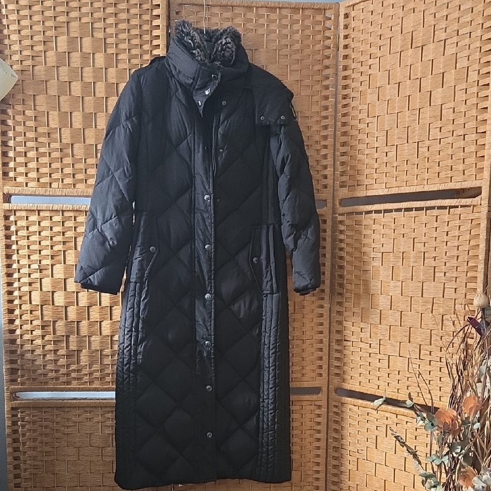 London Fog Long Black Quilted Puffer Coat with Faux Fur Trim